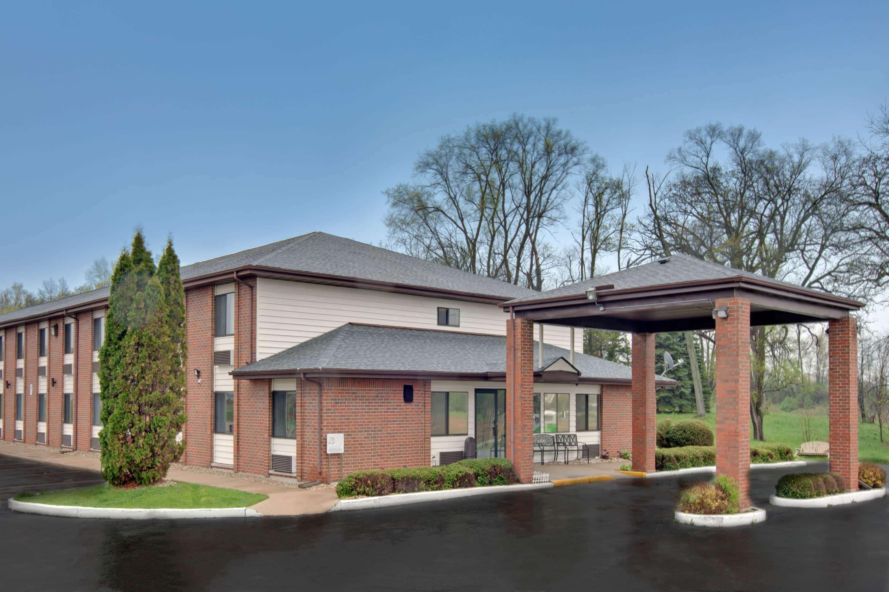 Baymont Inn & Suites Richmond Exterior foto
